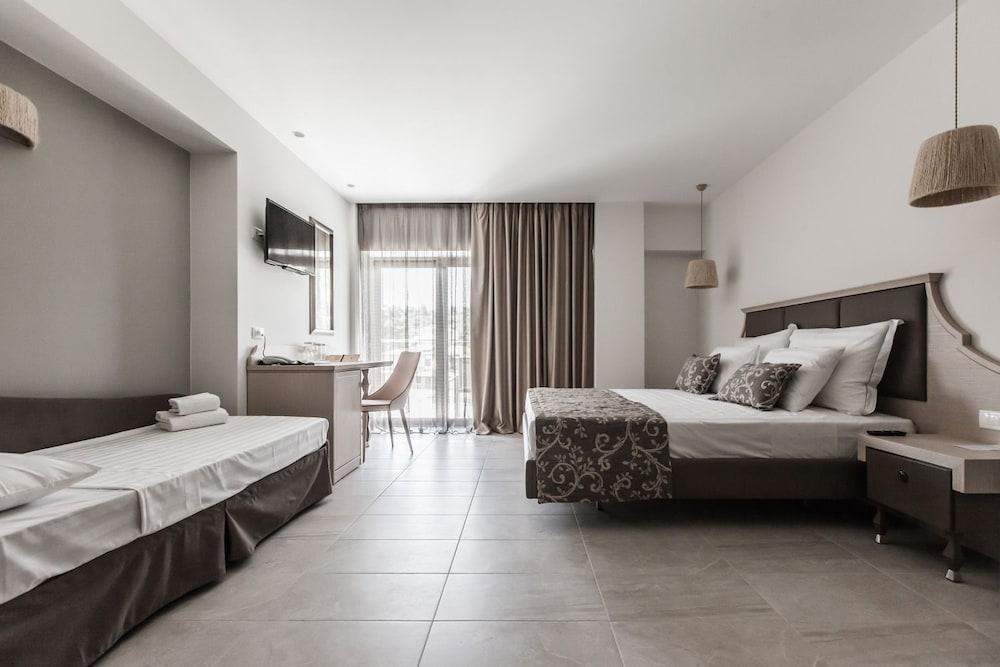 Elinotel Sermilia